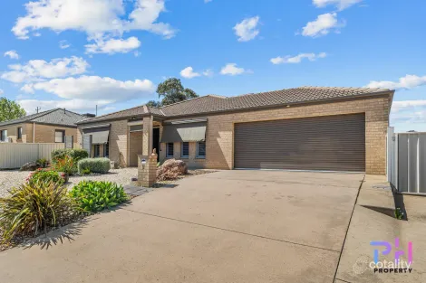 1 Bronze Dr, Kangaroo Flat, VIC 3555