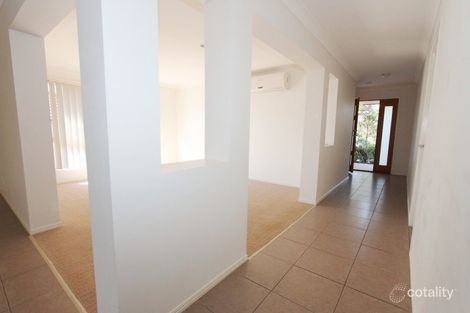 Property photo of 4 Neumann Place Leichhardt QLD 4305