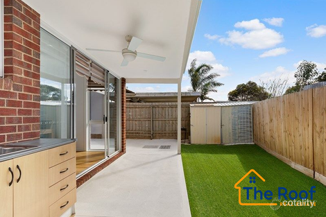 Property photo of 1/30 Cormorant Crescent Werribee VIC 3030