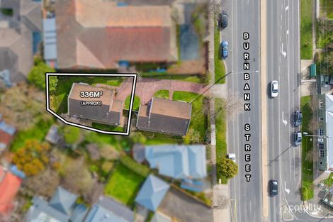 Property photo of 2/3 Burnbank Street Lake Wendouree VIC 3350