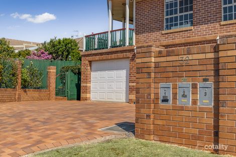 Property photo of 2/32 Jull Drive Centenary Heights QLD 4350