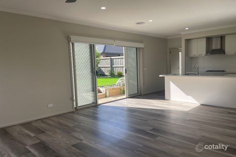 Property photo of 6 Faculty Avenue Donnybrook VIC 3064