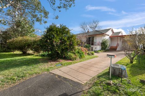 Property photo of 33 Glossop Crescent Campbell ACT 2612