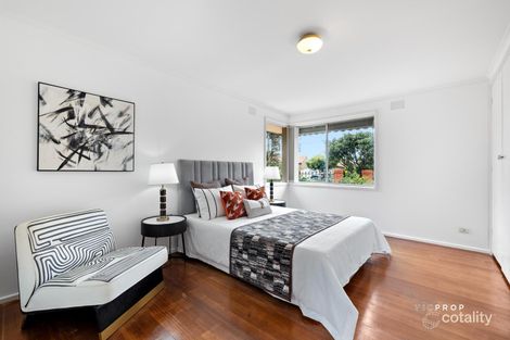 Property photo of 5 Enngonia Crescent Clayton South VIC 3169