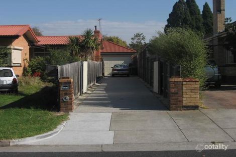 Property photo of 1 Rayern Court Bentleigh East VIC 3165