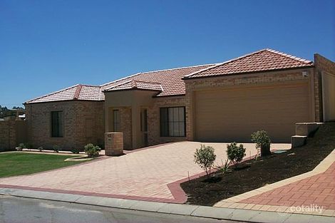 2 Westerway Tce, North Lake, WA 6163