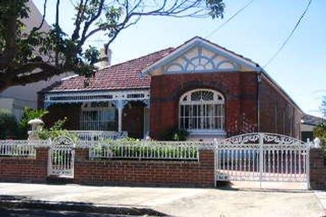 20 Canonbury Gr, Dulwich Hill, NSW 2203