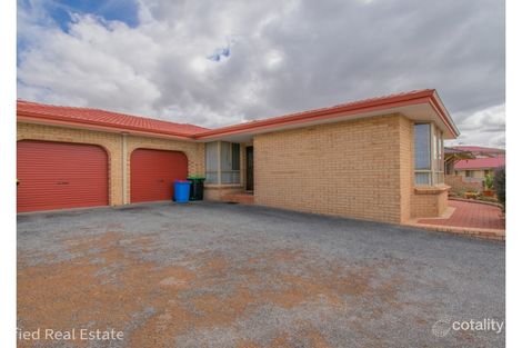 2/11 Norman Pl, Spencer Park, WA 6330