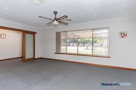 Property photo of 52 Parklands Square Riverton WA 6148