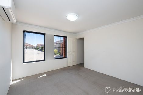 Property photo of 10/1 Tolj Loop Aveley WA 6069