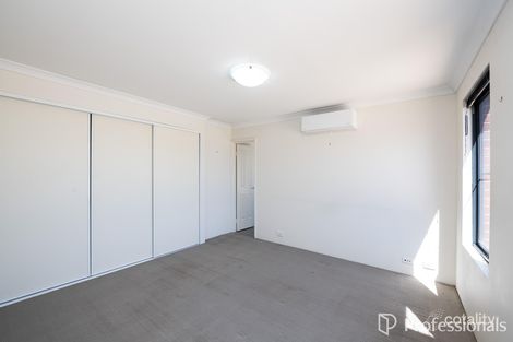 Property photo of 10/1 Tolj Loop Aveley WA 6069