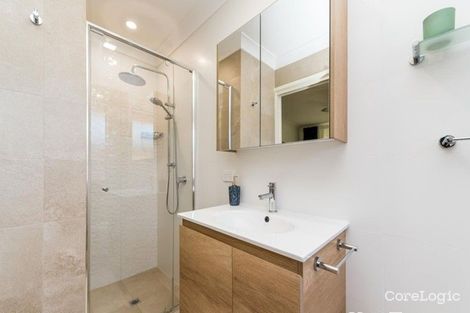 Property photo of 12 Westerly Way Cooloongup WA 6168