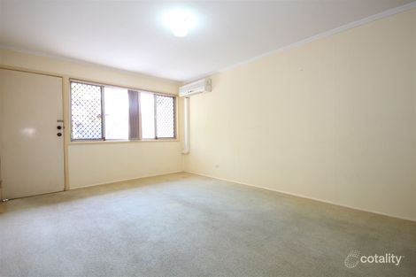 Property photo of 2/56 Macaulay Street Coorparoo QLD 4151