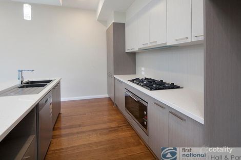 Property photo of 2/42 Buchanan Road Berwick VIC 3806