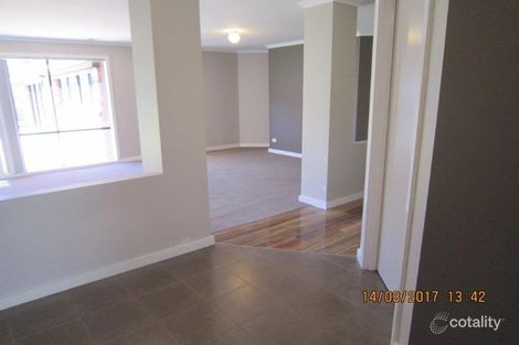 Property photo of 10 Windsor Rise Sunbury VIC 3429