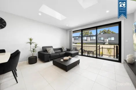 Property photo of 6B Templeton Crescent Moorebank NSW 2170
