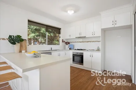 Property photo of 68 Bayview Avenue Rosebud VIC 3939