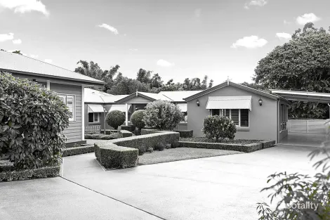 Property photo of 16-18 Thorn Street Ormiston QLD 4160