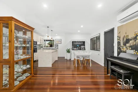 Property photo of 7 Girraman Street Chermside West QLD 4032