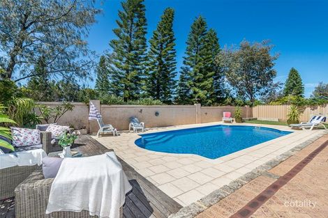 Property photo of 26 St Helena Way Iluka WA 6028