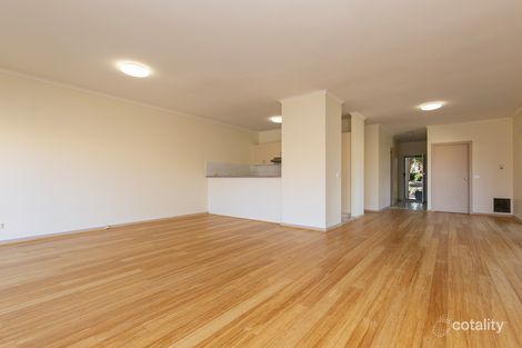 Property photo of 30 The Quadrangle Glen Waverley VIC 3150