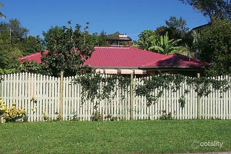 26 Ruth St, Birkdale, QLD 4159