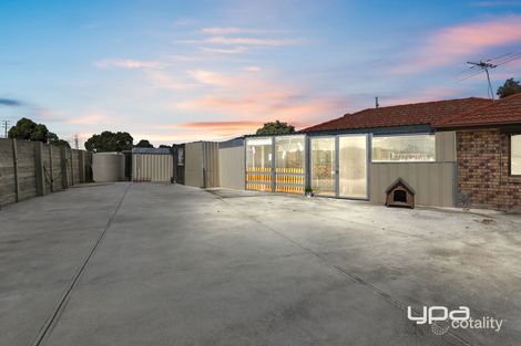 Property photo of 2 Karen Place St Albans VIC 3021