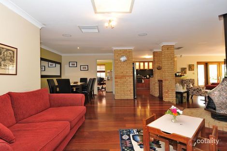 Property photo of 2A Sulphur Road Parmelia WA 6167
