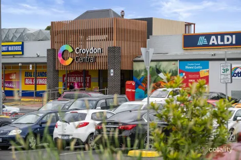 Property photo of 32 Norman Road Croydon VIC 3136