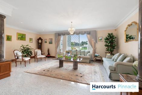 Property photo of 8 Stonebridge Place Aspley QLD 4034