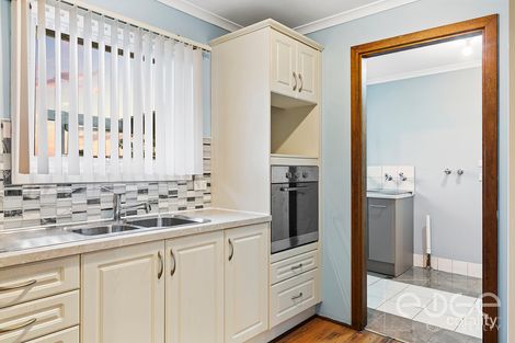 35 Paginton Cres, Elizabeth East, SA 5112