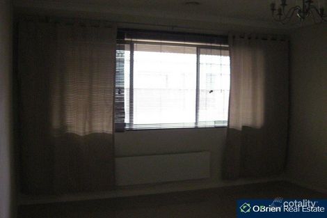 Property photo of 101 Viewgrand Drive Berwick VIC 3806