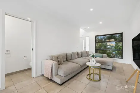 Property photo of 5/16 Chevron Street Tarneit VIC 3029