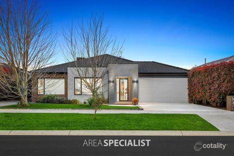 Property photo of 7 Ferndown Drive Cranbourne VIC 3977
