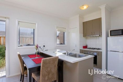 Property photo of 6/12 Vilnius Way Truganina VIC 3029