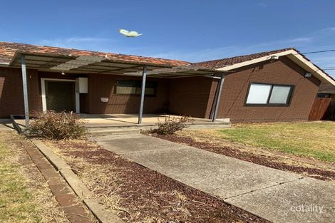 1/1 Graceburn Gr, St Albans, VIC 3021