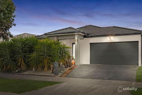 18 Birkdale Way, Weir Views, VIC 3338