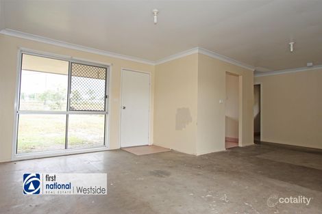Property photo of 2 Earl Street Dinmore QLD 4303