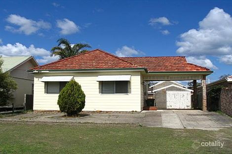52 Beach St, Ettalong Beach, NSW 2257