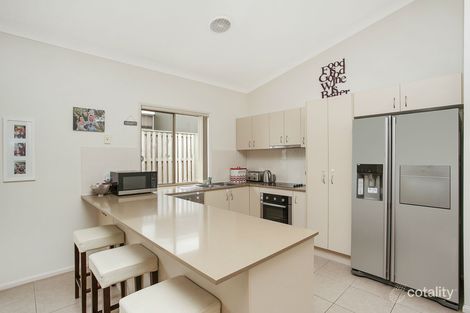 Property photo of 3 Saleya Drive Varsity Lakes QLD 4227