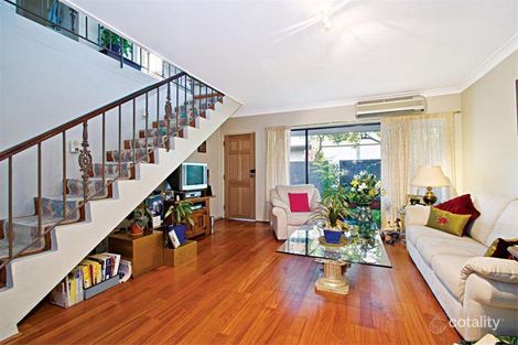 Property photo of 15/10-16 Batemans Road Gladesville NSW 2111