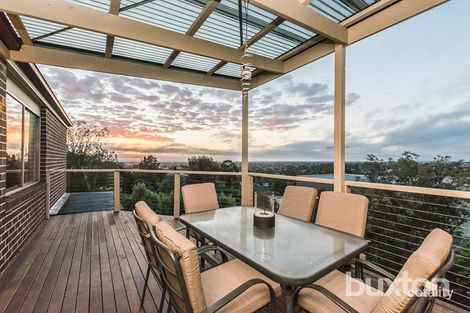 Property photo of 4 Lansbury Crescent Highton VIC 3216