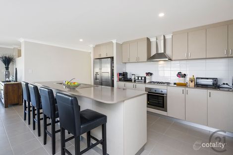 Property photo of 16 Headingley Link Meadow Springs WA 6210