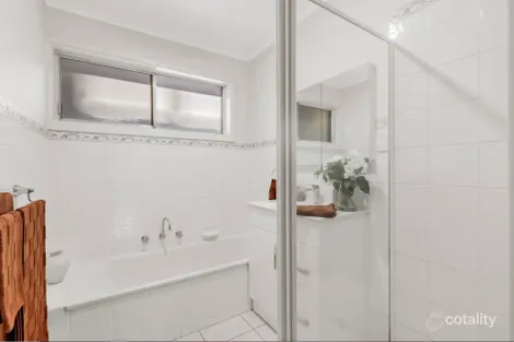 Property photo of 34 Kirwan Avenue Lalor VIC 3075