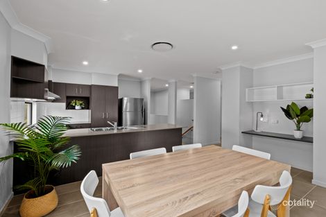 Property photo of 12 Solar Circuit Spring Mountain QLD 4300