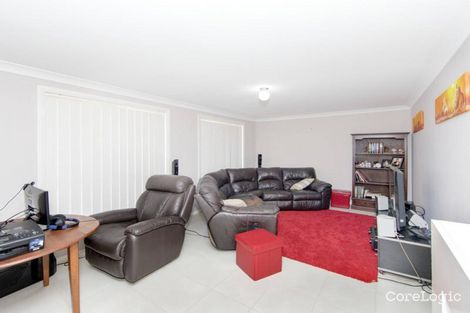 Property photo of 42 Craighill Crescent Cameron Park NSW 2285