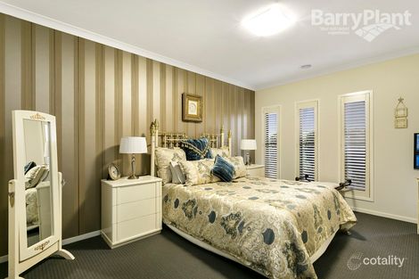 Property photo of 21 Peregrine Street Cranbourne North VIC 3977