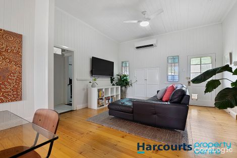 Property photo of 88 Railway Parade Norman Park QLD 4170