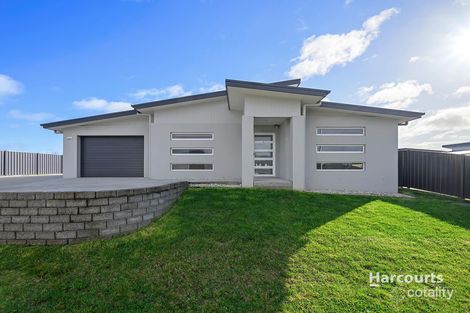Property photo of 2/17 Bowman Drive Penguin TAS 7316