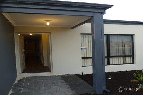 Property photo of 4 Uppingham Way Butler WA 6036